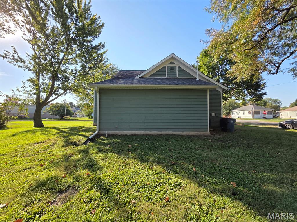 614 White Street Property Photo 46
