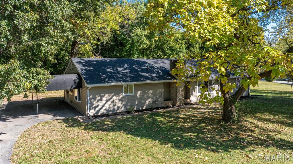 10260 Imperial Drive Property Photo 1