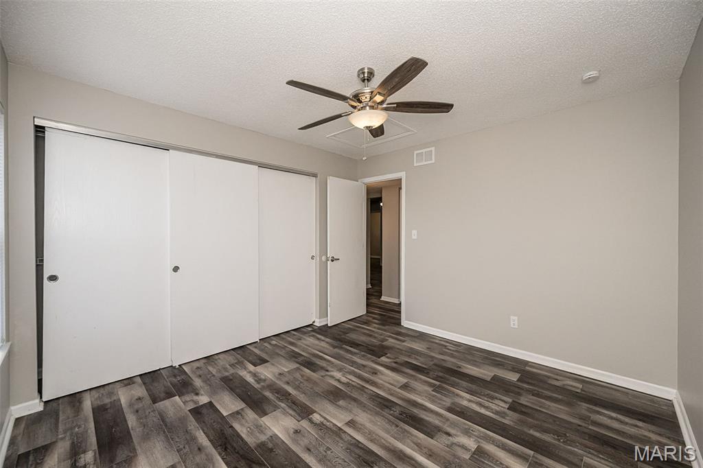 5281 Cricket Glen Court G Property Photo 12