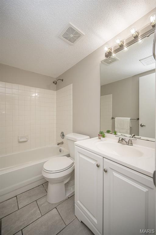 5281 Cricket Glen Court G Property Photo 15