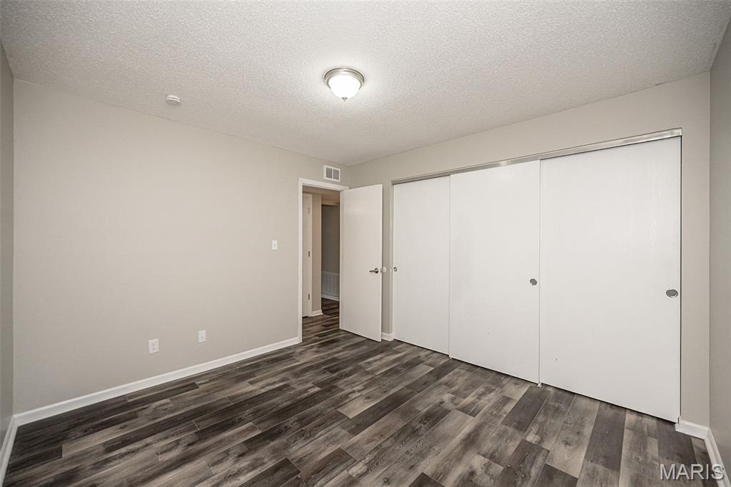 5281 Cricket Glen Court G Property Photo 16