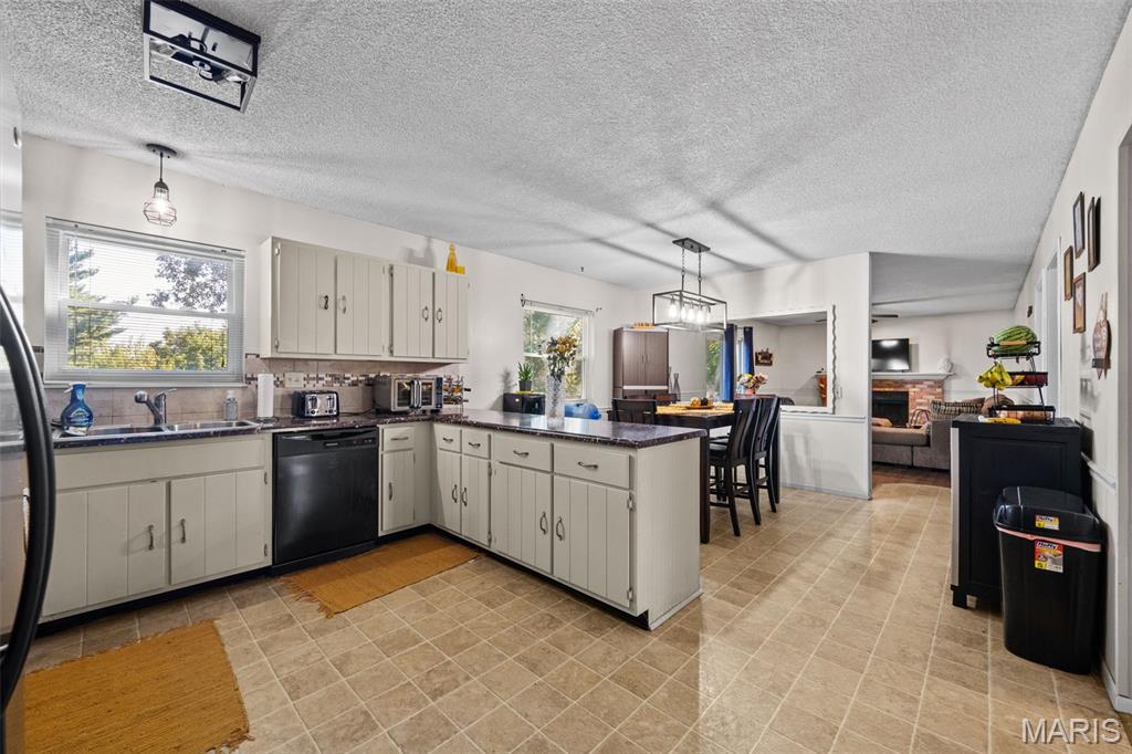 1008 Pinecone Trail Property Photo 12