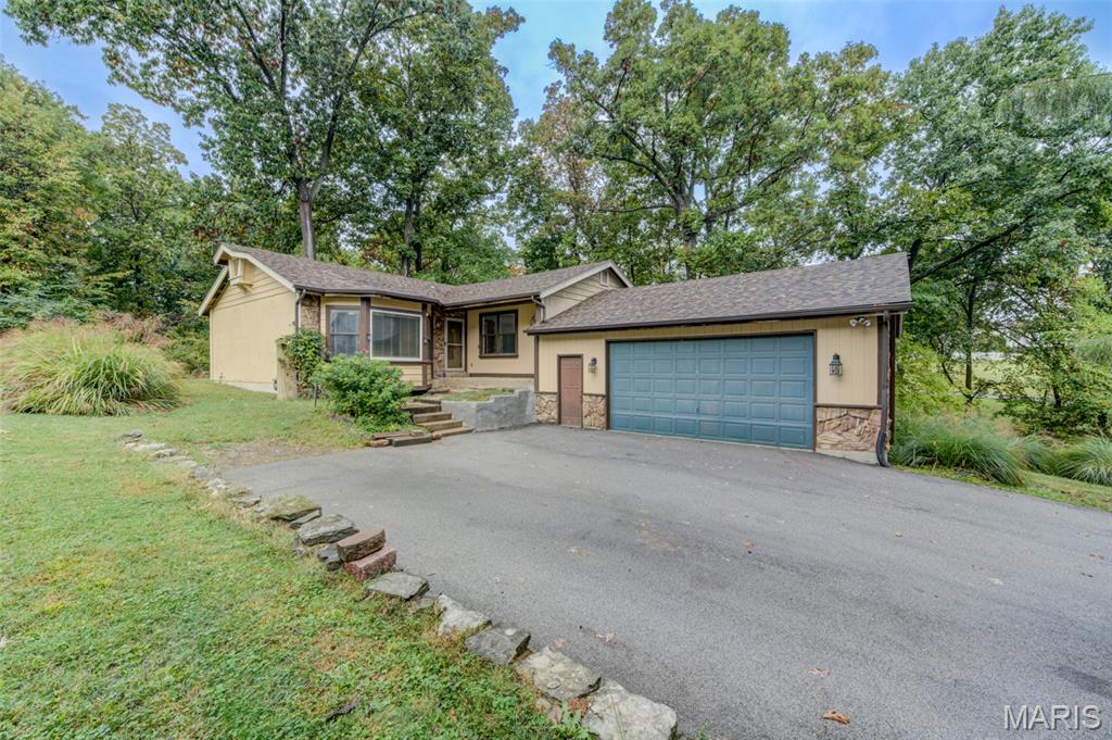 533 Snipes Drive Property Photo 3