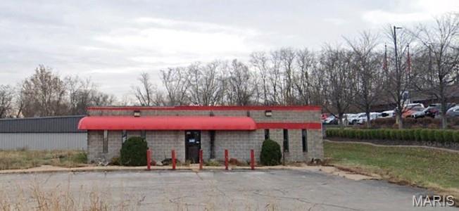 200 Spring Drive