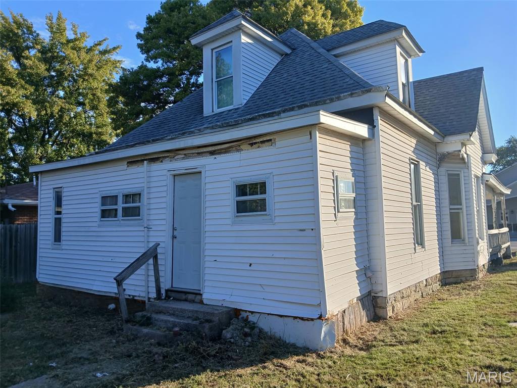 110 N Jefferson Street Property Photo 4