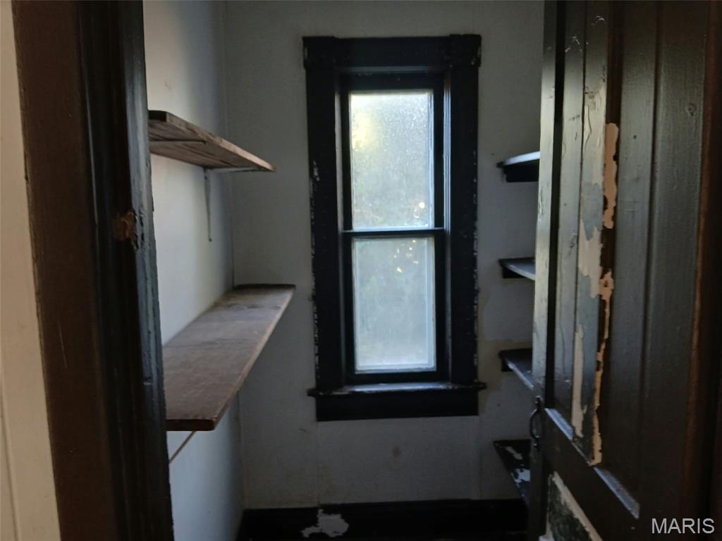 110 N Jefferson Street Property Photo 14
