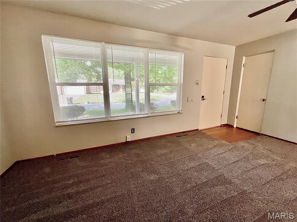 700 St Mary Drive Property Photo 3