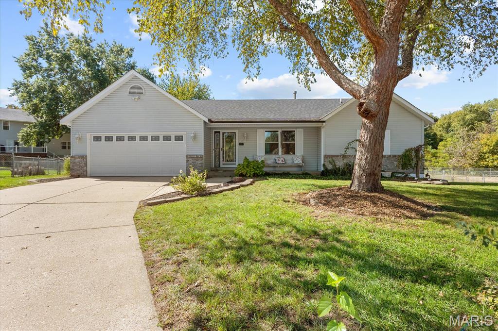 412 N Deer Tracks Trail