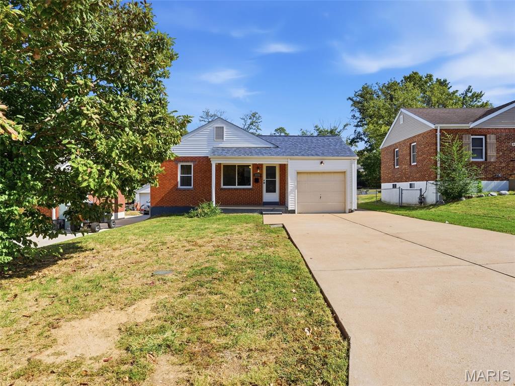 9838 Huntingdon Lane Property Photo 1