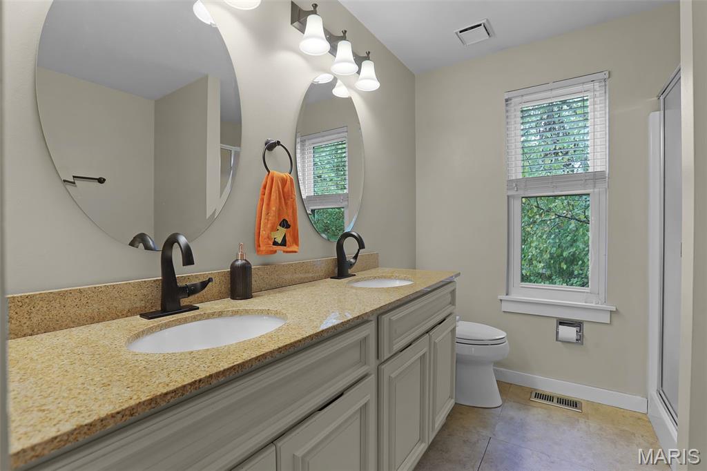 218 Coachman Way Property Photo 20