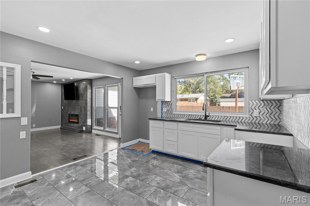 2878 Castleford Drive Property Photo 12