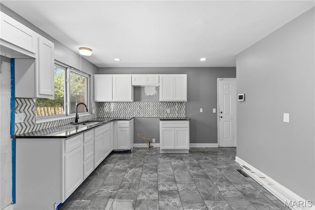 2878 Castleford Drive Property Photo 14