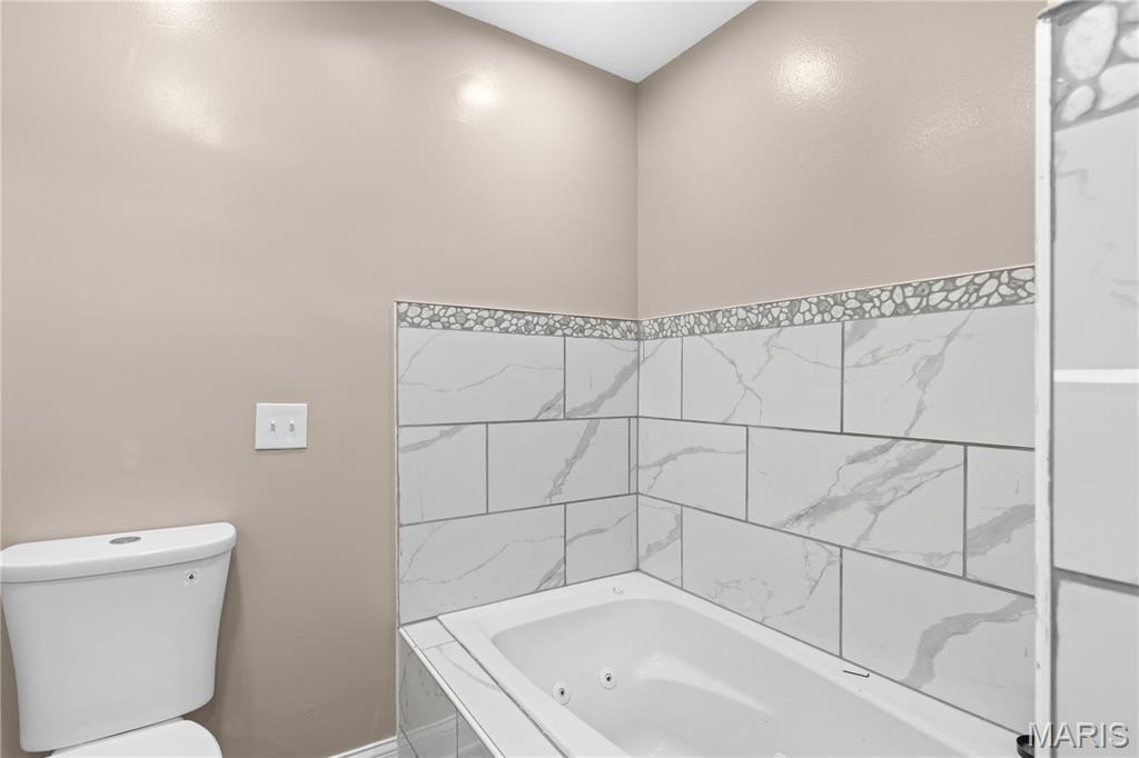 2878 Castleford Drive Property Photo 24