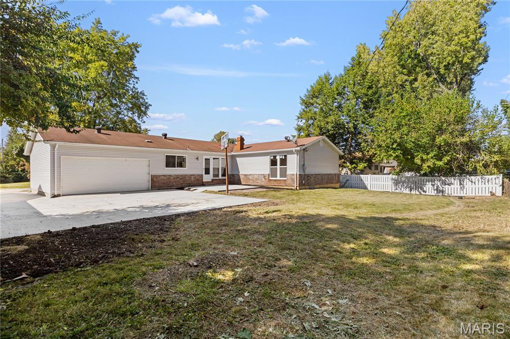 2878 Castleford Drive Property Photo 28
