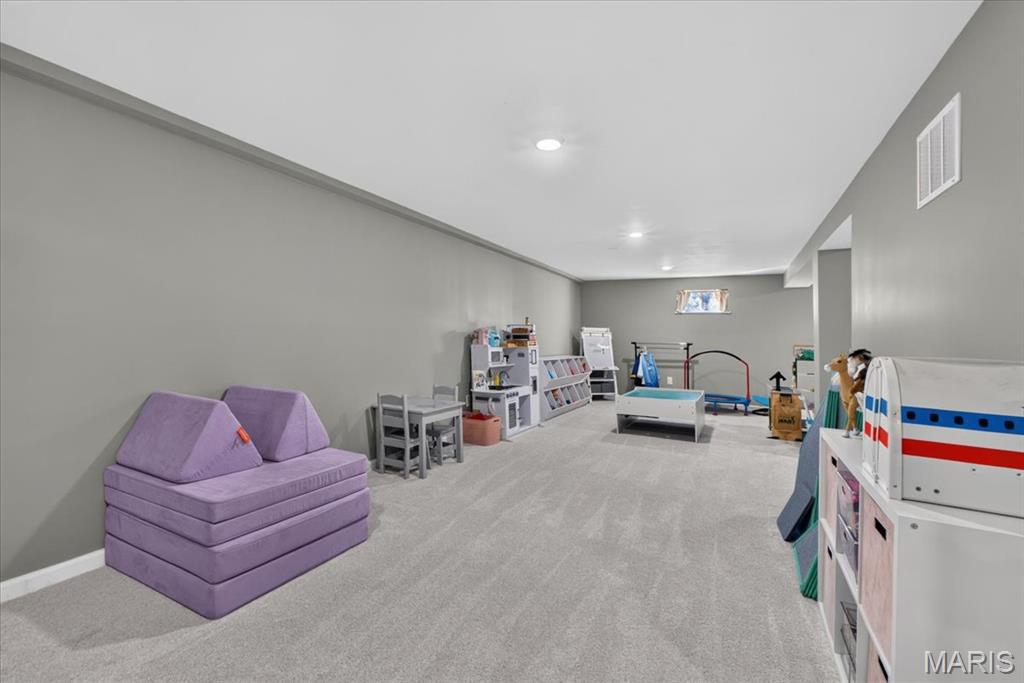 307 Surf Court Property Photo 32