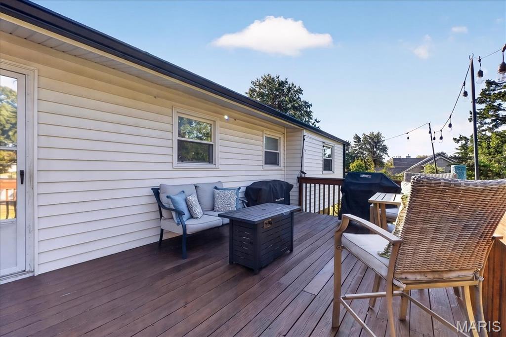 307 Surf Court Property Photo 38