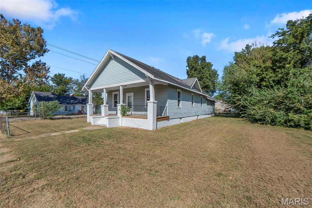 256 William Street Property Photo 1
