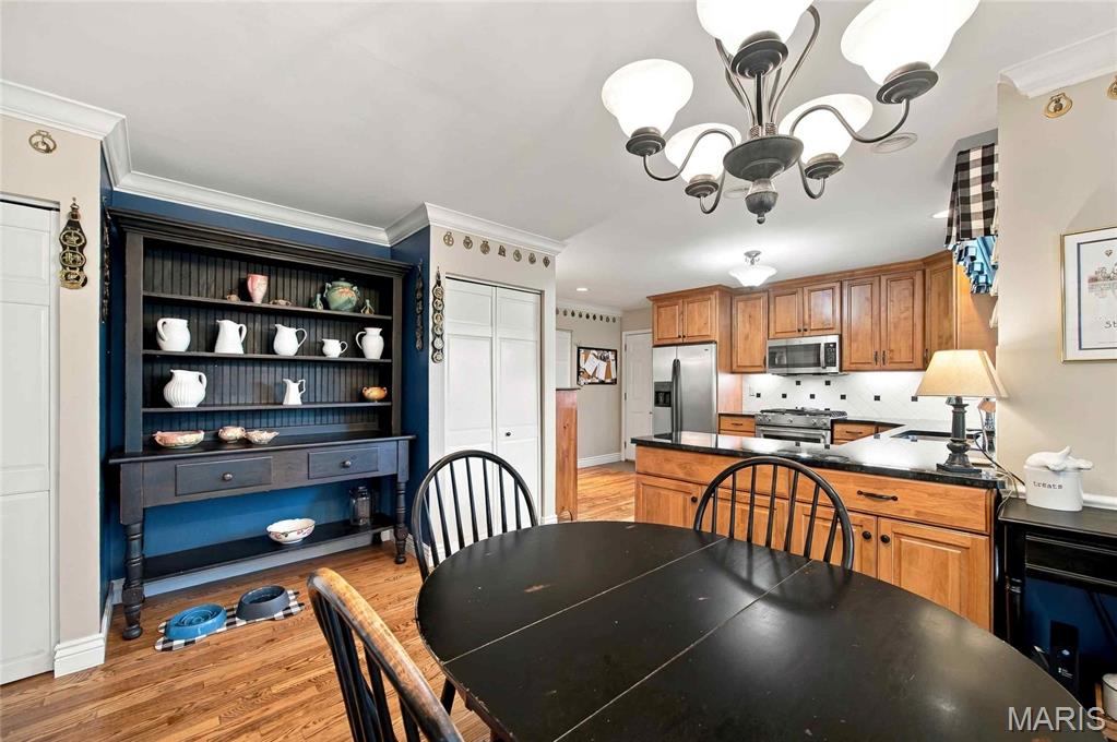 15610 Cedarmill Drive Property Photo 11