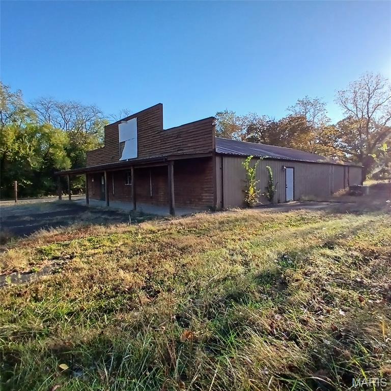 48741 Highway 49 Property Photo 2