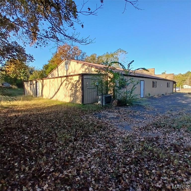 48741 Highway 49 Property Photo 7