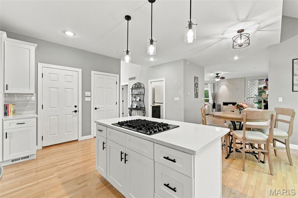 810 New Ballwin Road Property Photo 17