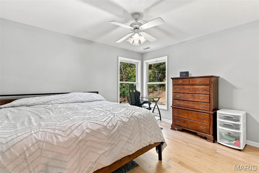 810 New Ballwin Road Property Photo 31