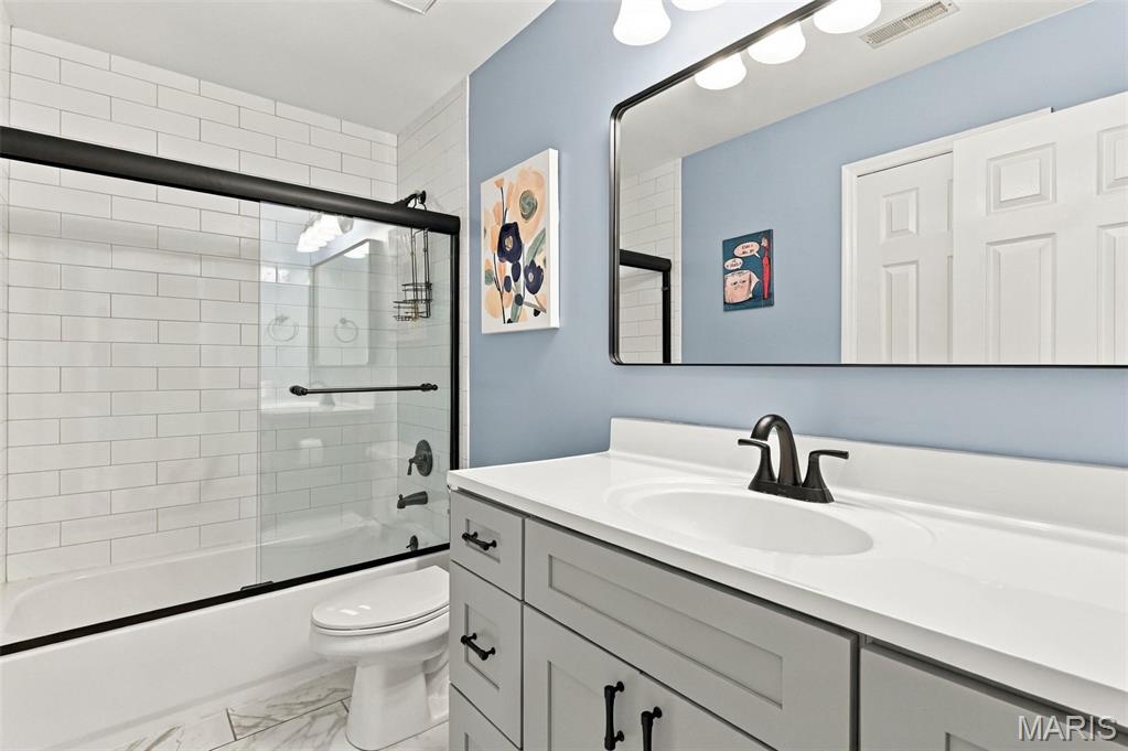 810 New Ballwin Road Property Photo 33