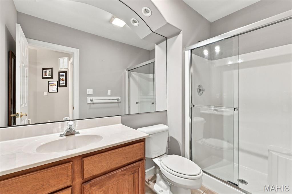 810 New Ballwin Road Property Photo 38