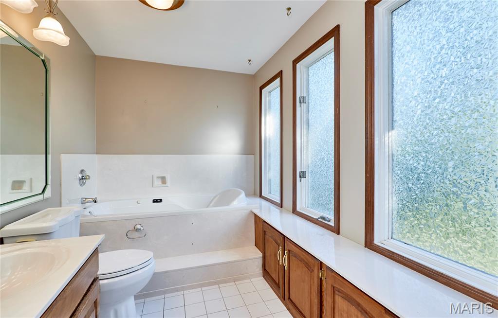 5136 Silver Lake Court Property Photo 42