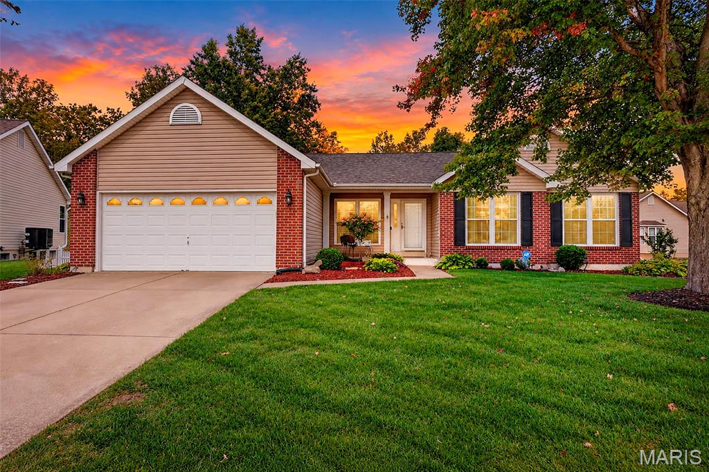 1044 Treeshade Drive Property Photo 1