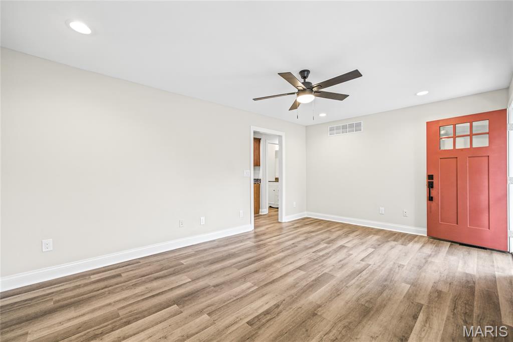 417 Notre Dame Avenue Property Photo 13