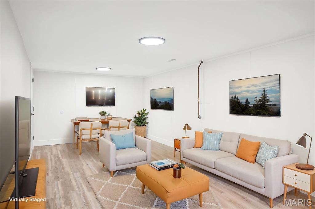 417 Notre Dame Avenue Property Photo 35