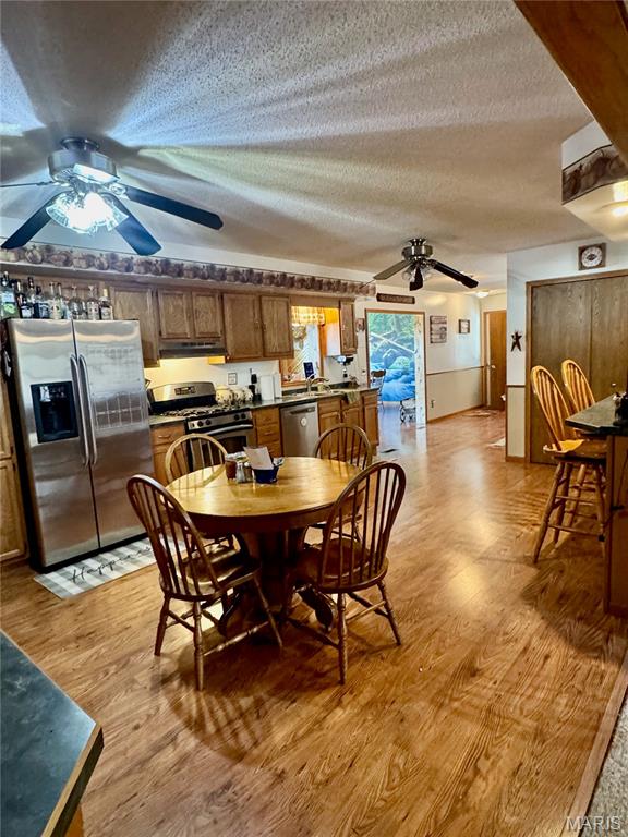 1247 Timberline Road Property Photo 5