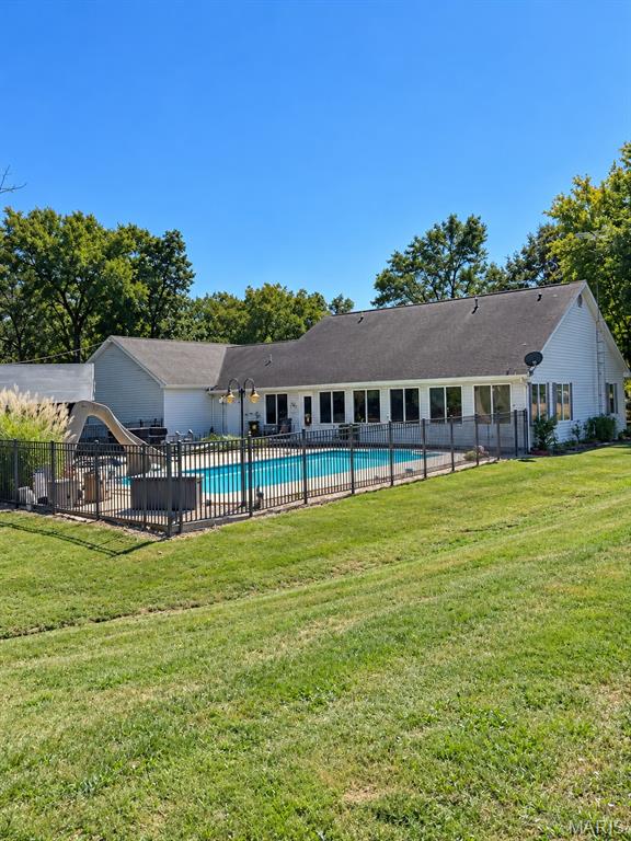 1247 Timberline Road Property Photo 12