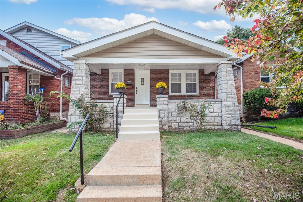3808 Burgen Avenue Property Photo 1