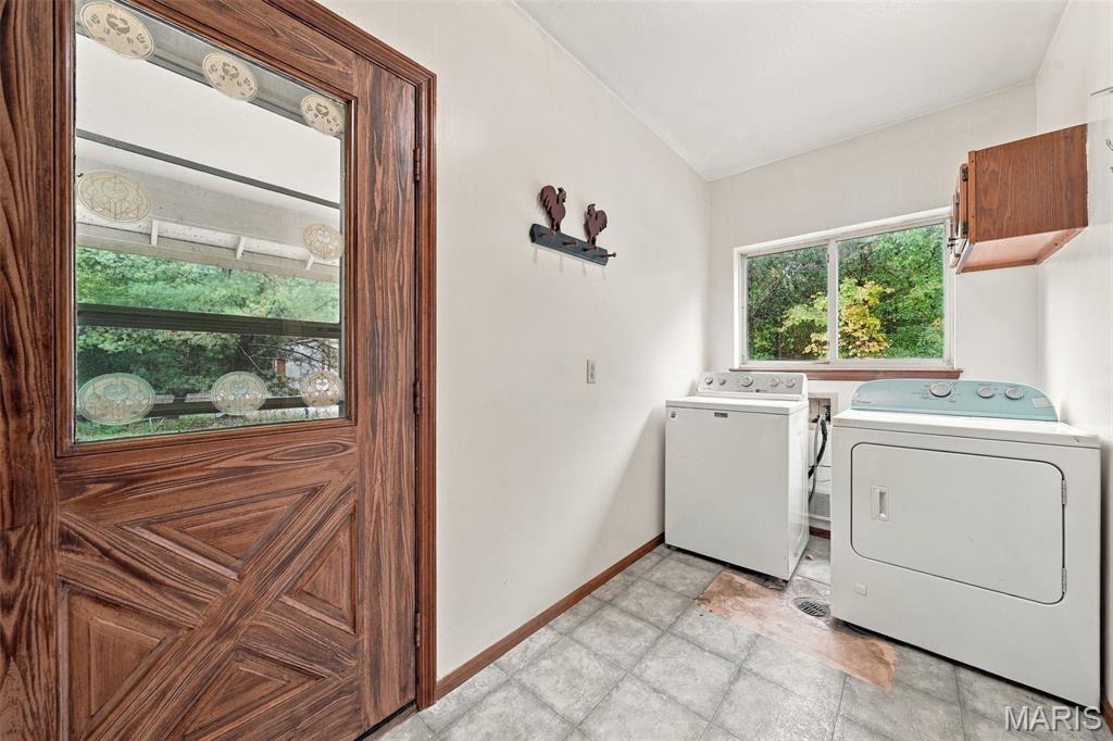 3877 Highway D Property Photo 17
