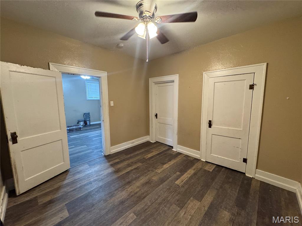305 W Walnut Street Property Photo 8