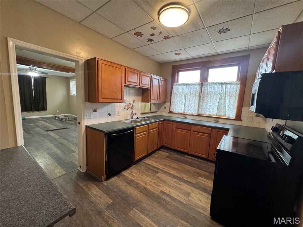 305 W Walnut Street Property Photo 13