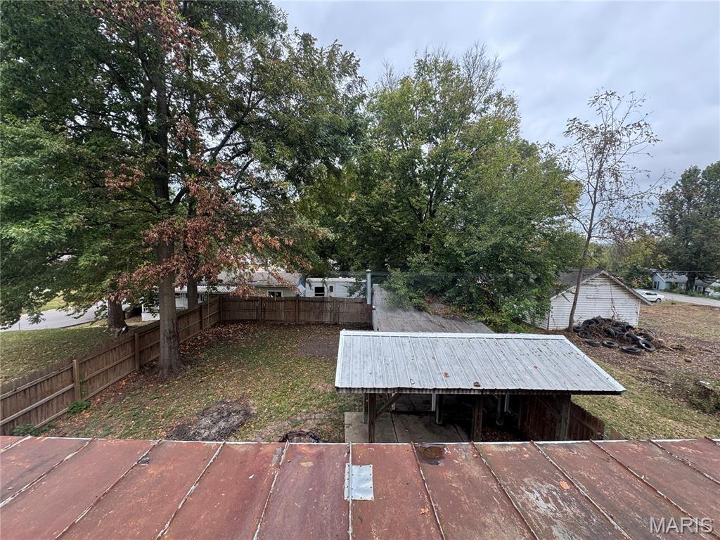 305 W Walnut Street Property Photo 19