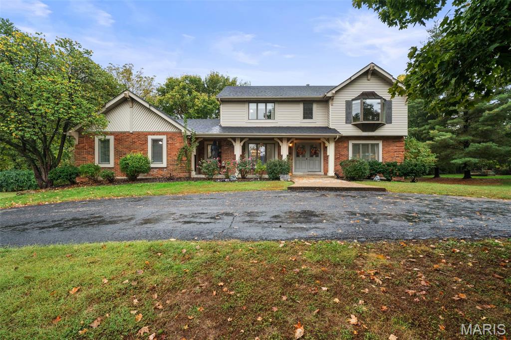 46 Forest Lake Court Property Photo 1