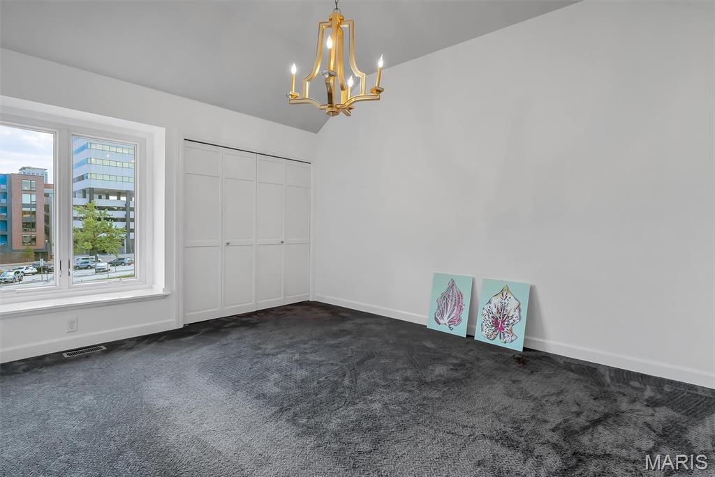 139 N Central Avenue B Property Photo 63