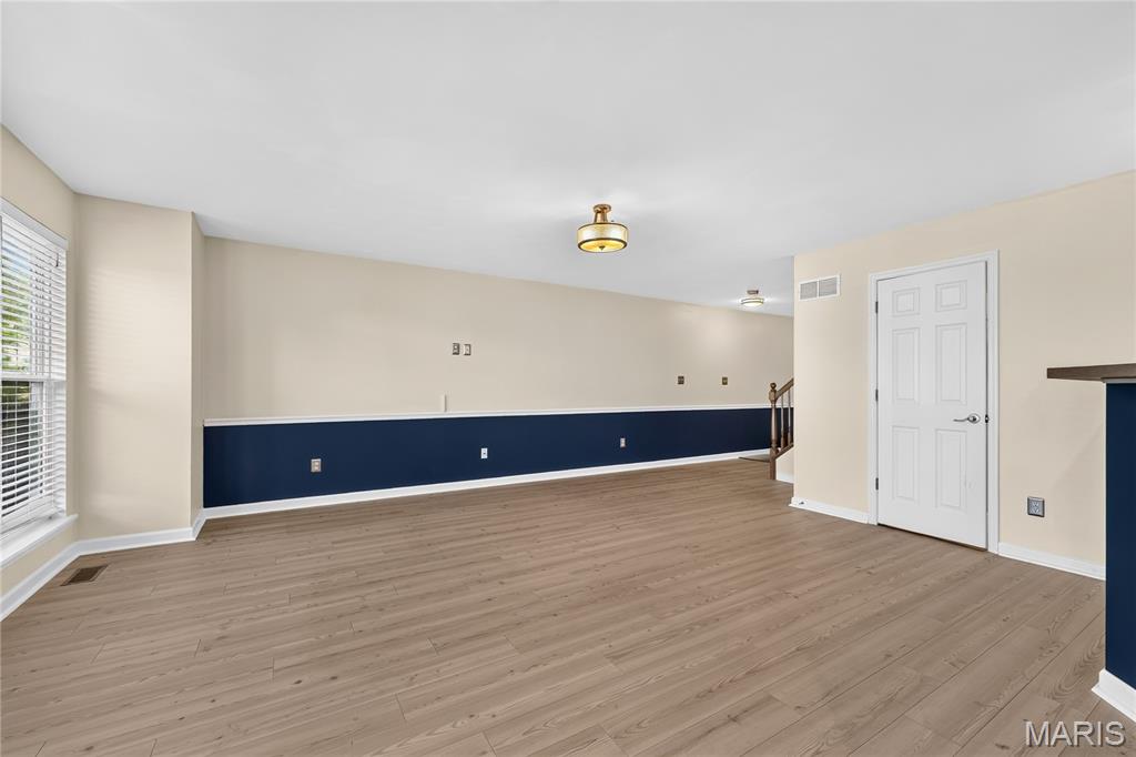 203 Sword Lily Drive Property Photo 7