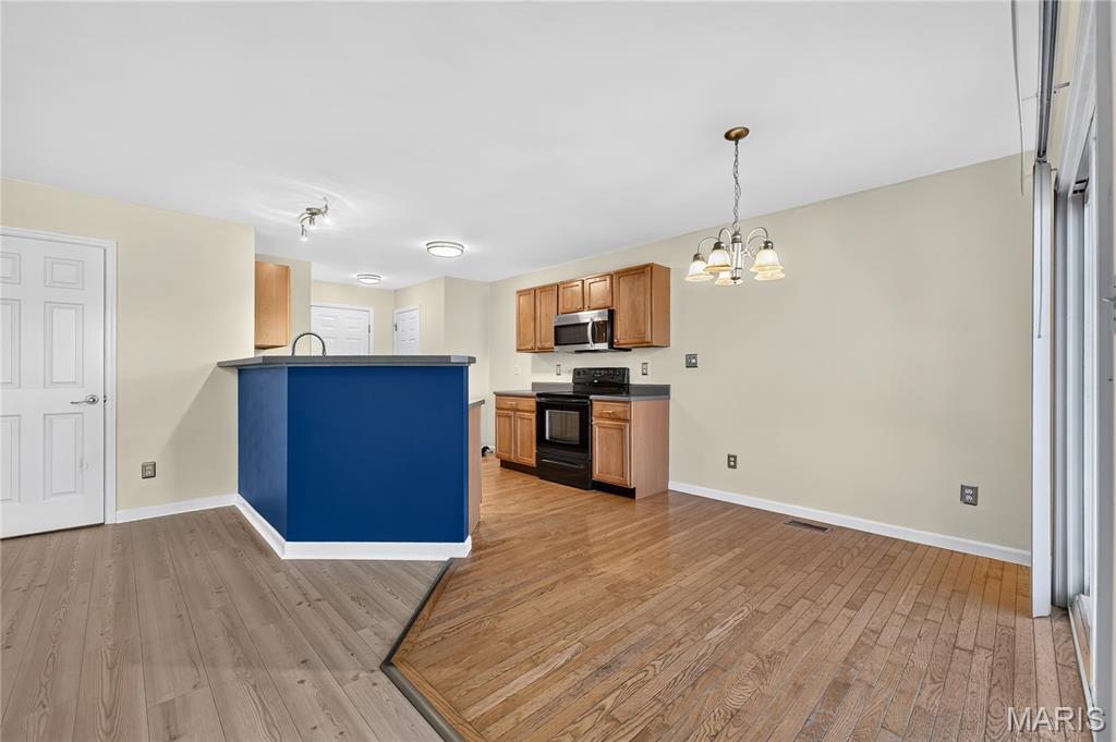 203 Sword Lily Drive Property Photo 8