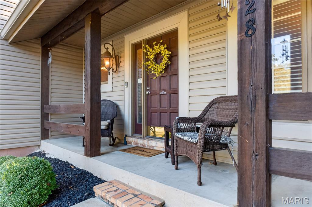 428 Sundowner Ridge Court Property Photo 4