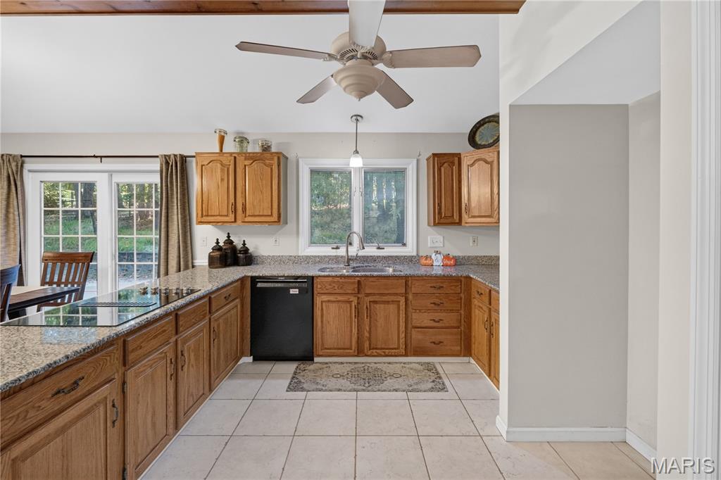428 Sundowner Ridge Court Property Photo 19