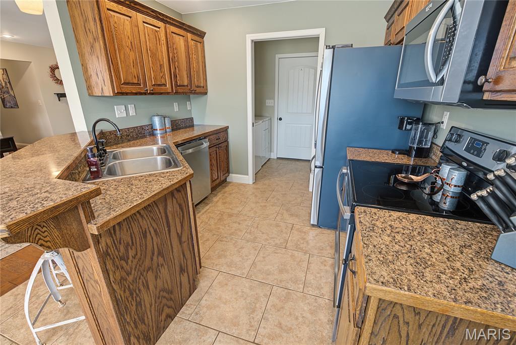 200 Silver Hawk Lane Property Photo 7