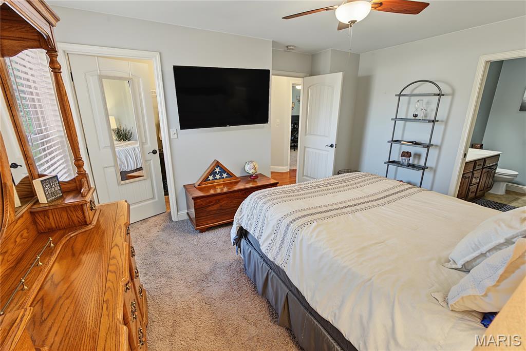 200 Silver Hawk Lane Property Photo 12