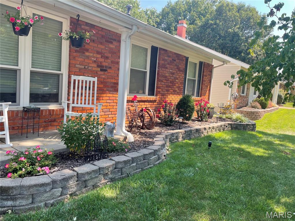 1219 Dorne Drive Property Photo 1