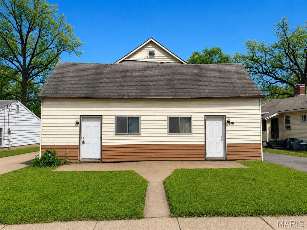 319 Saint Louis Avenue Property Photo 1