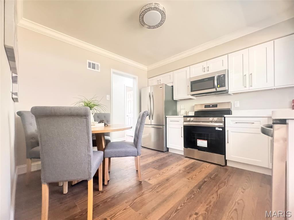 1500 Mendell Drive Property Photo 11